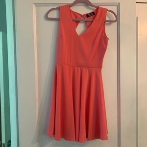 Coral dress, size small